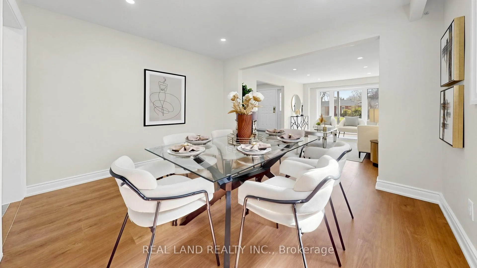 Photo 8 of 54 Marblemount Crescent, Scarborough, Tam O'Shanter-Sullivan — HOMEH