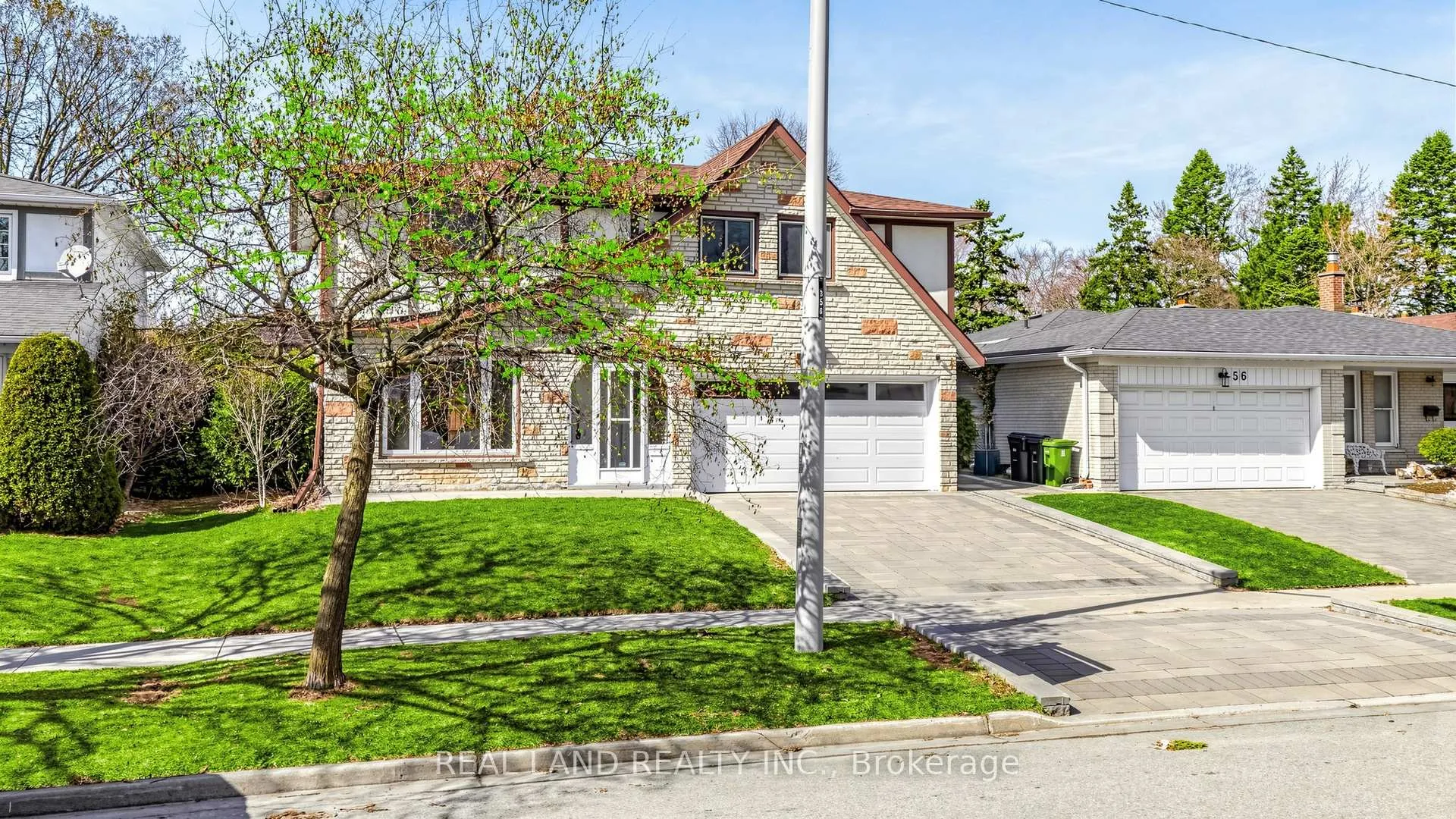 Photo 44 of 54 Marblemount Crescent, Scarborough, Tam O'Shanter-Sullivan — HOMEH