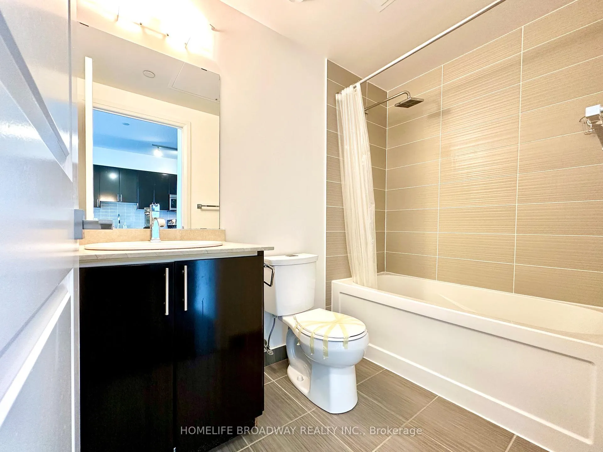 Photo 18 of Unit 2833, 7161 Yonge Street, Markham, Grandview — HOMEH