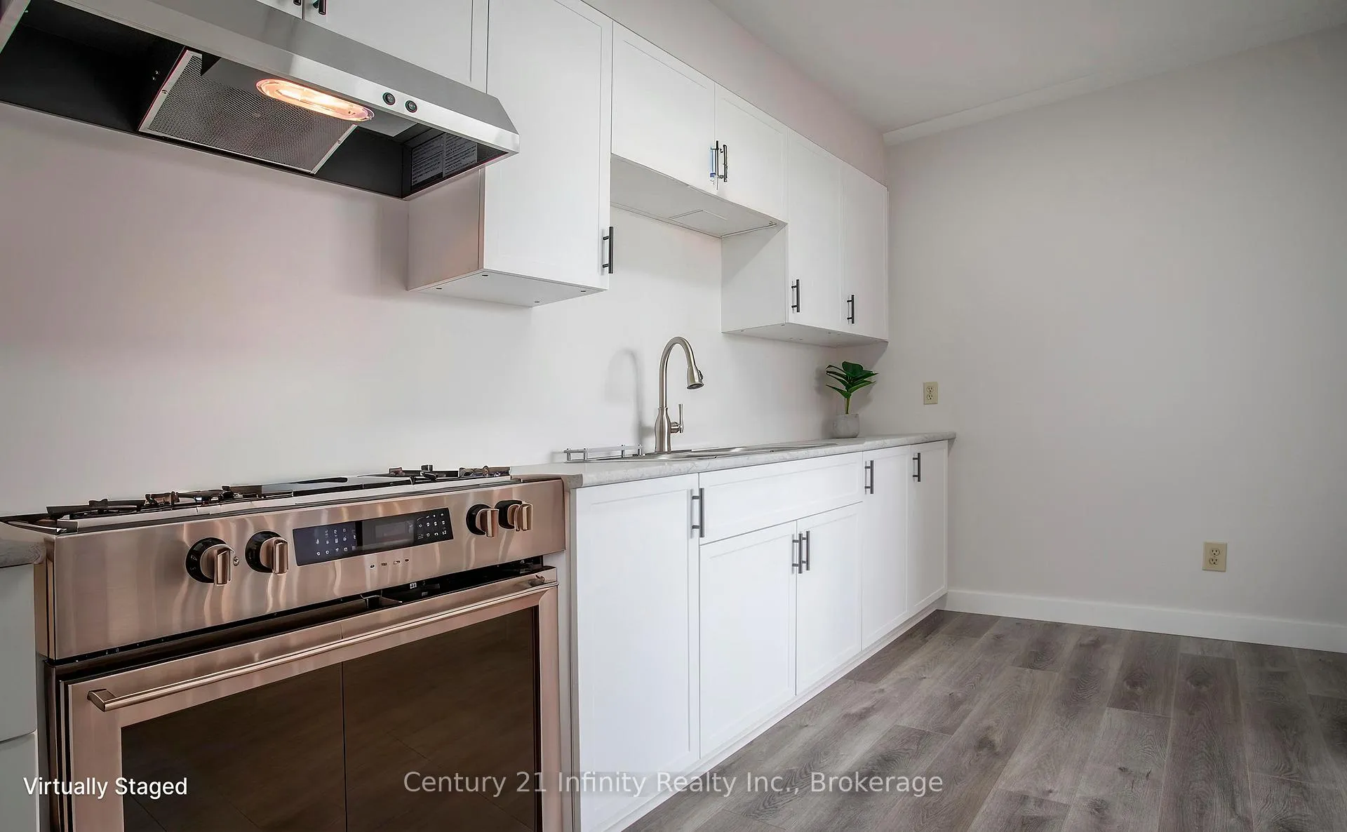 Photo 7 of Unit 422, 50 Richmond Street E, Oshawa, O'Neill — HOMEH