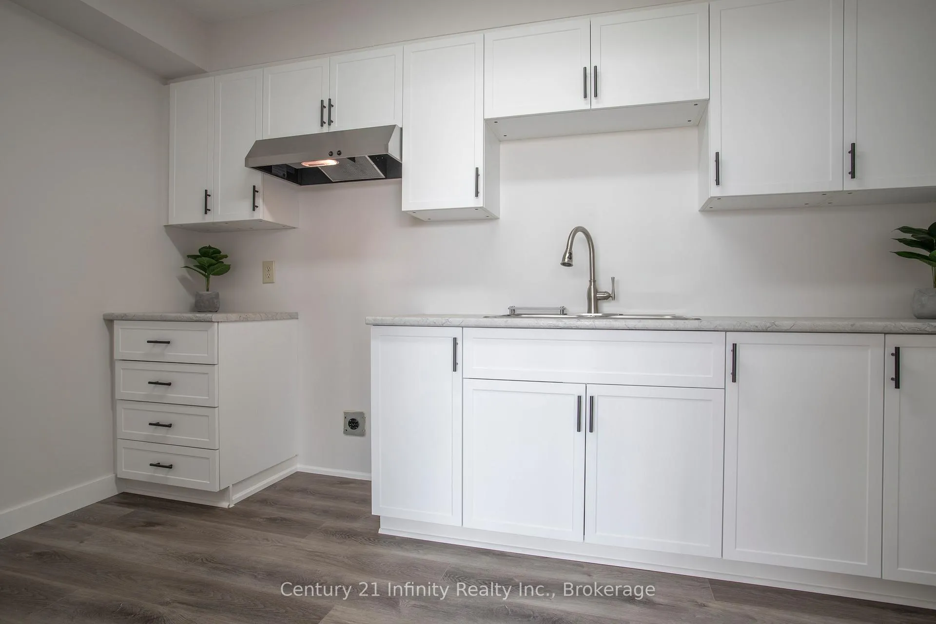 Photo 9 of Unit 422, 50 Richmond Street E, Oshawa, O'Neill — HOMEH