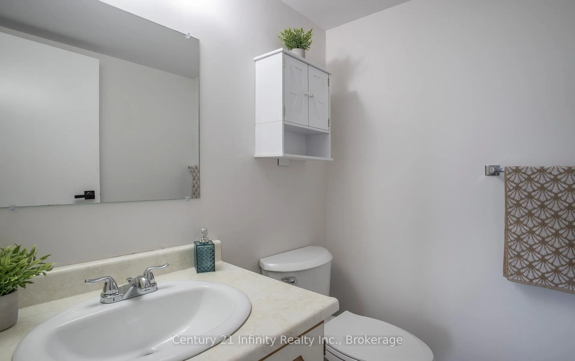 Photo 14 of Unit 422, 50 Richmond Street E, Oshawa, O'Neill — HOMEH