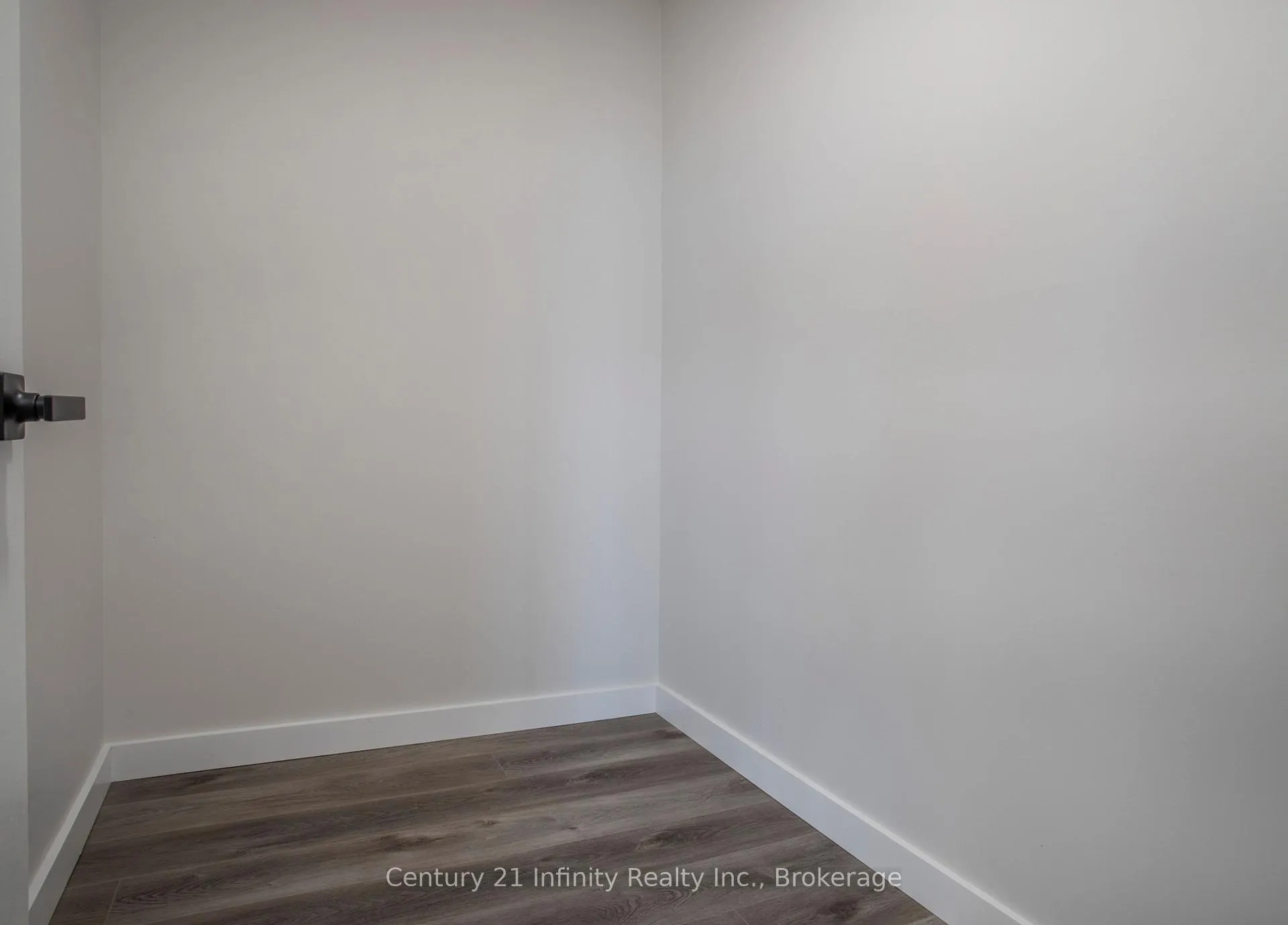 Photo 20 of Unit 422, 50 Richmond Street E, Oshawa, O'Neill — HOMEH