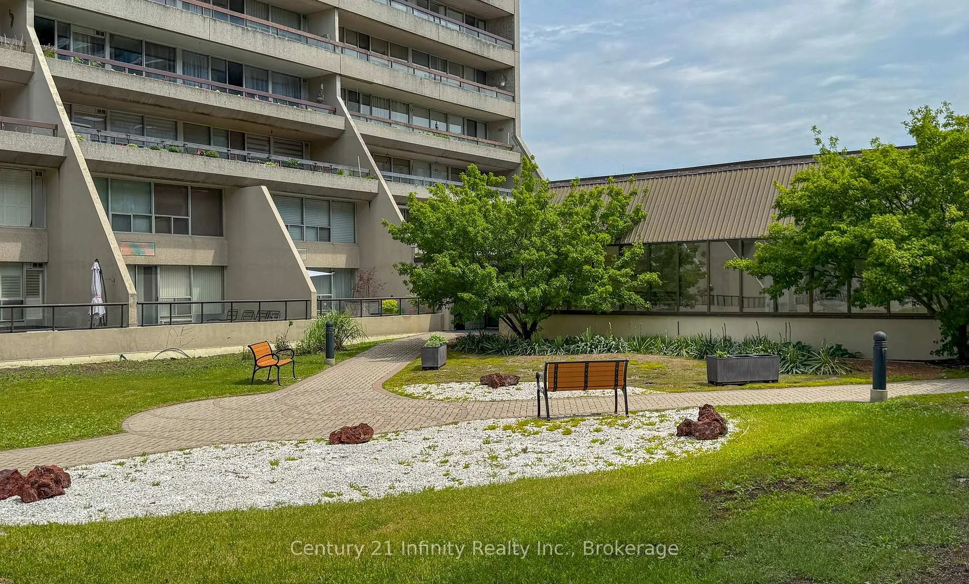 Photo 23 of Unit 422, 50 Richmond Street E, Oshawa, O'Neill — HOMEH