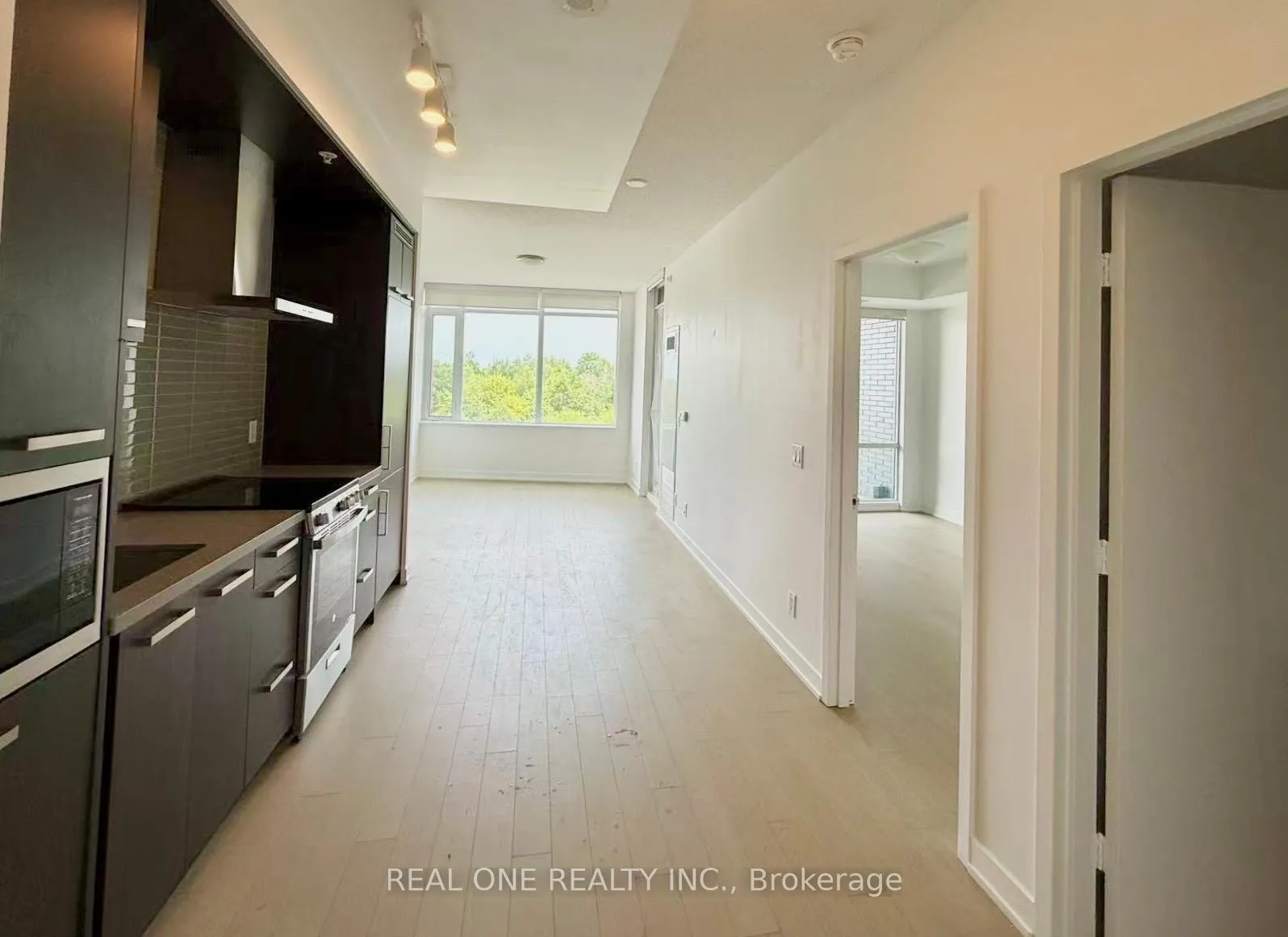 Photo 1 of Unit N410, 120 Bayview Avenue, Toronto, Waterfront Communities — HOMEH