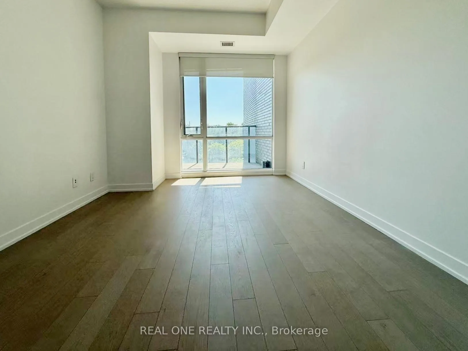 Photo 14 of Unit N410, 120 Bayview Avenue, Toronto, Waterfront Communities — HOMEH