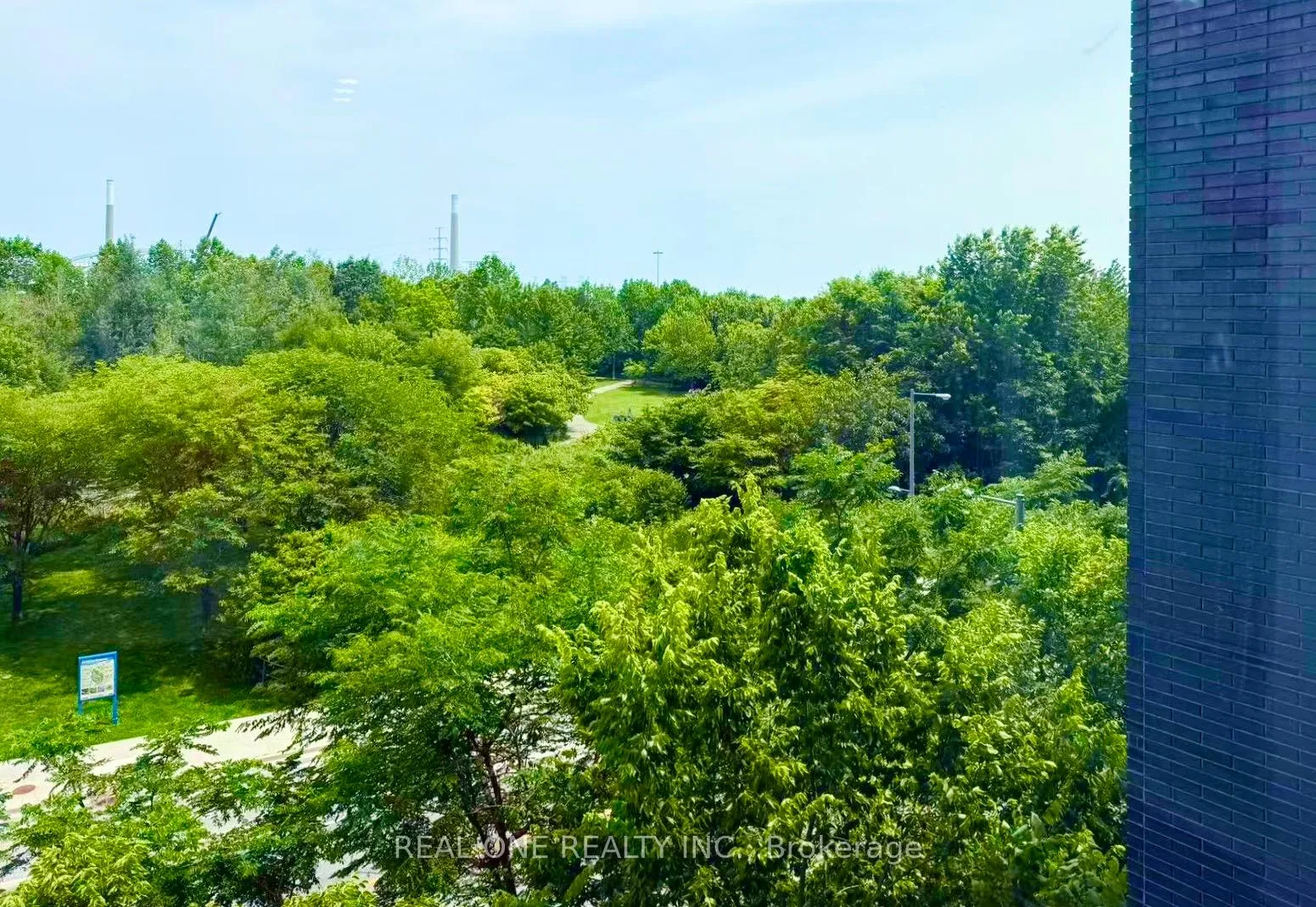 Photo 16 of Unit N410, 120 Bayview Avenue, Toronto, Waterfront Communities — HOMEH