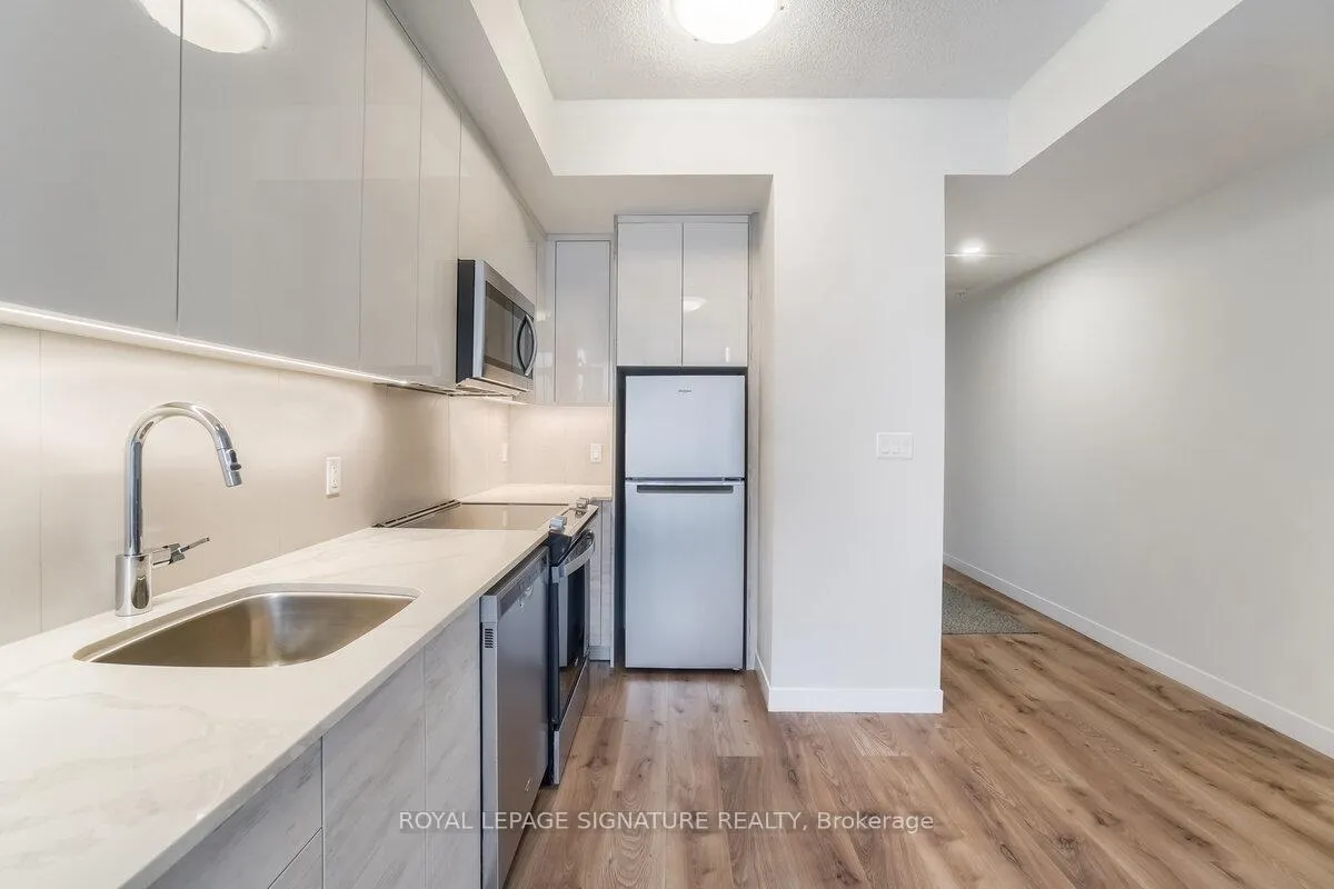 Photo 10 of Unit 811, 60 Frederick Street, Kitchener, City Commercial Core — HOMEH