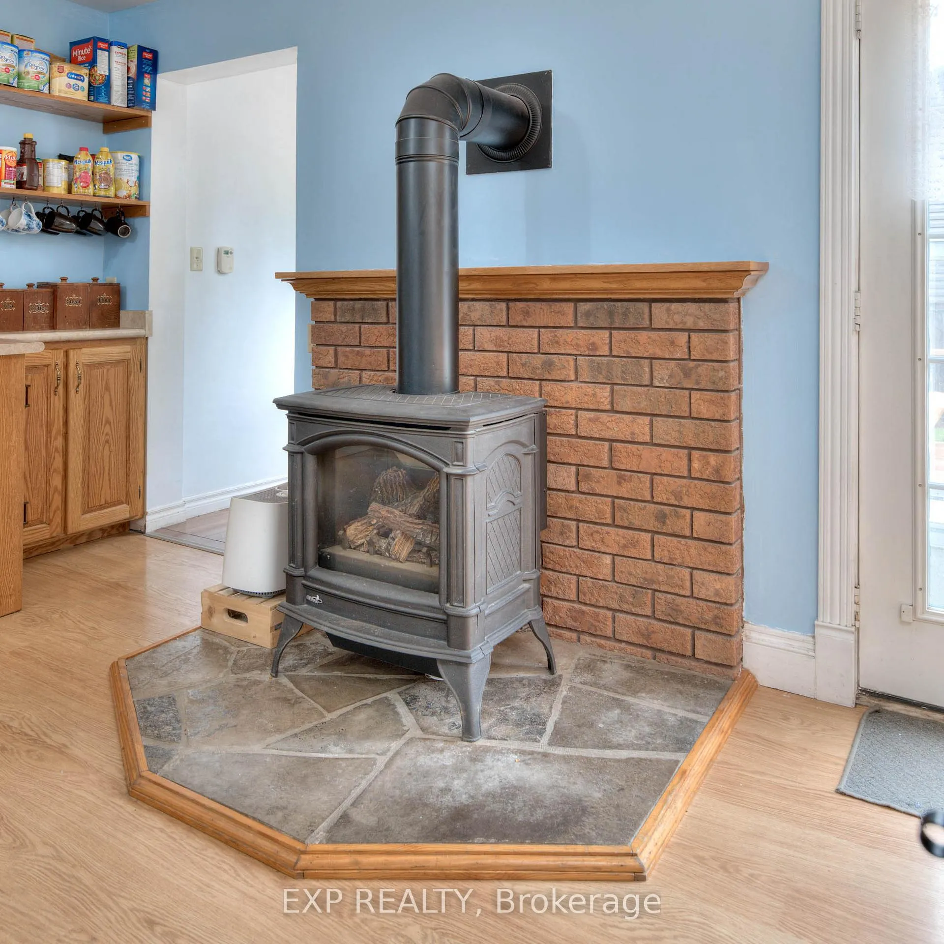 Photo 20 of 181 Shuter St Street, North Huron, Wingham — HOMEH