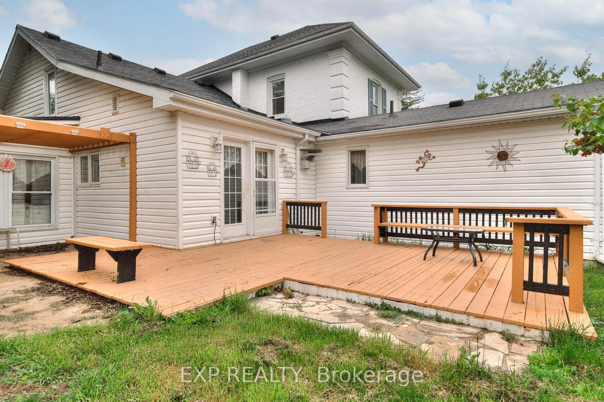 Photo 32 of 181 Shuter St Street, North Huron, Wingham — HOMEH
