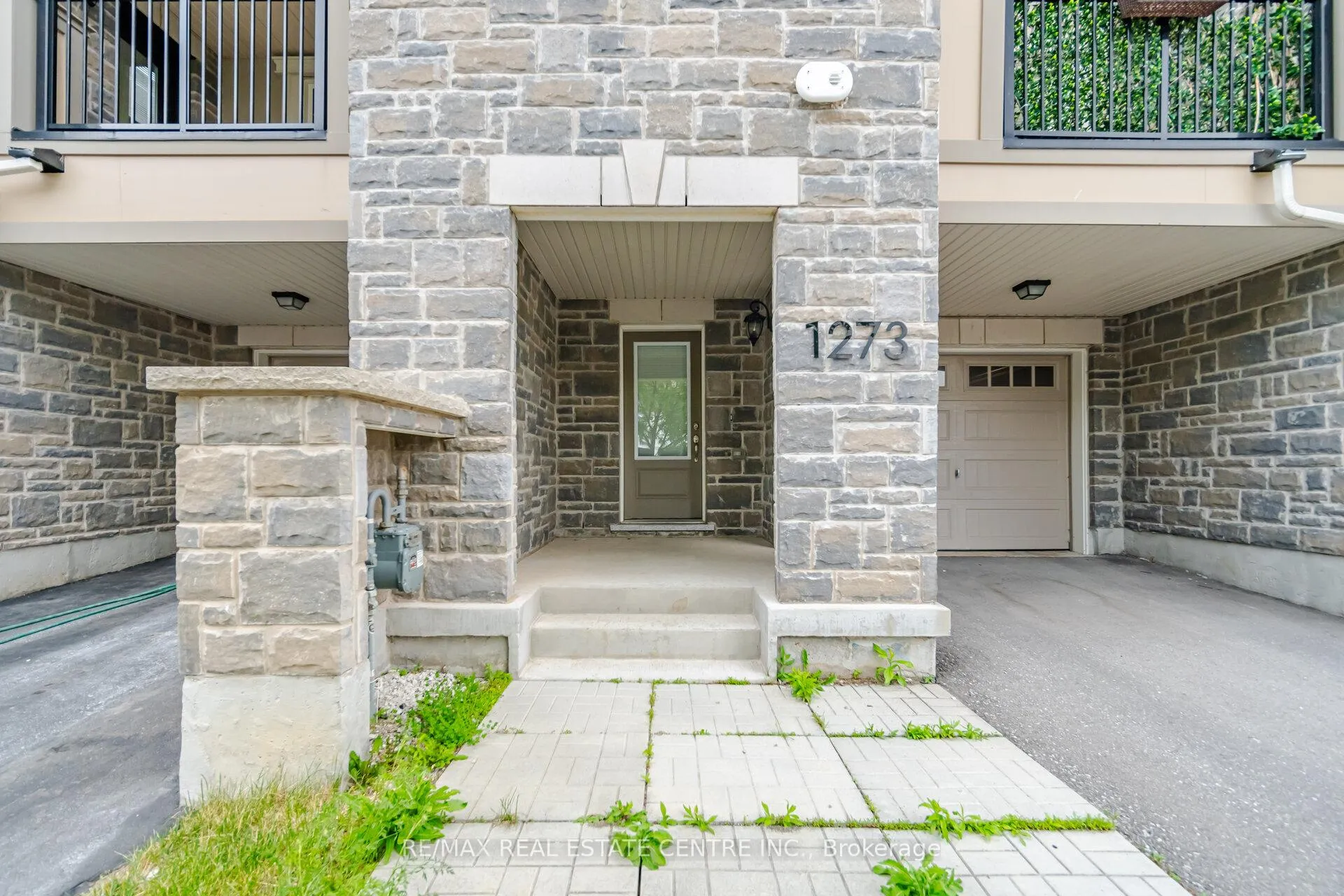 Photo 5 of 1273 Hop Place, Milton, Cobban — HOMEH