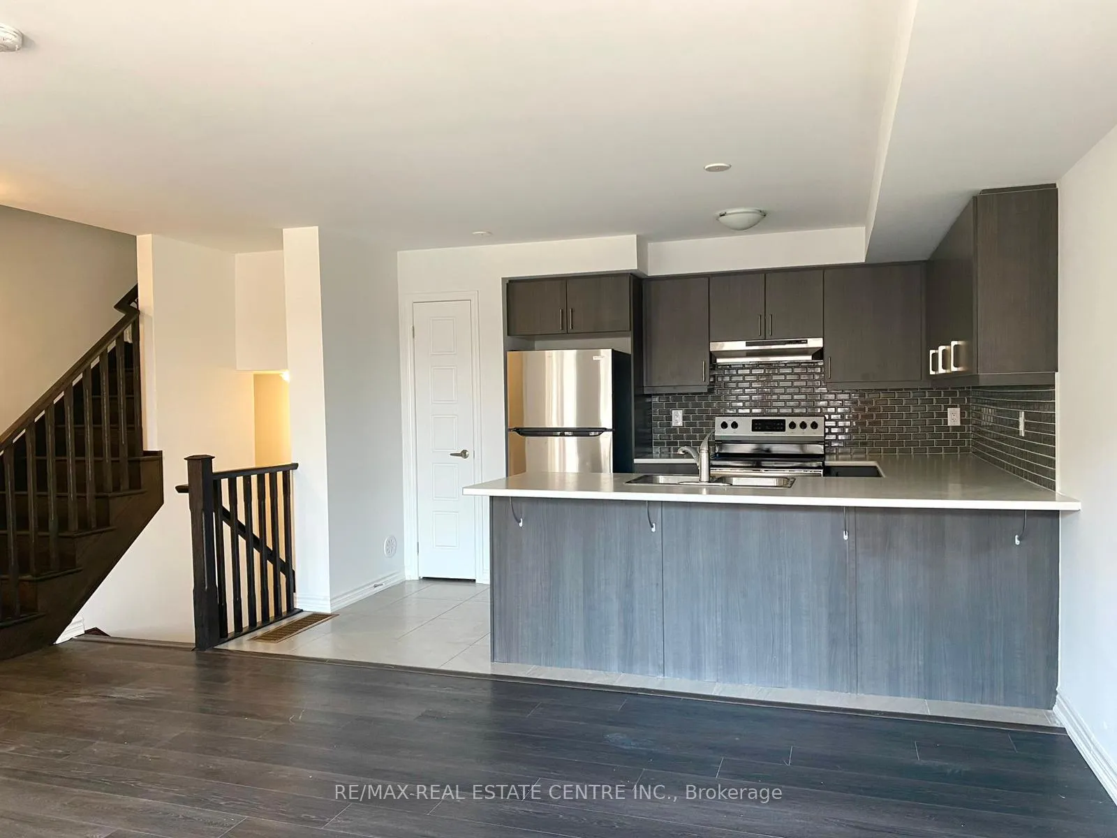 Photo 10 of 1273 Hop Place, Milton, Cobban — HOMEH