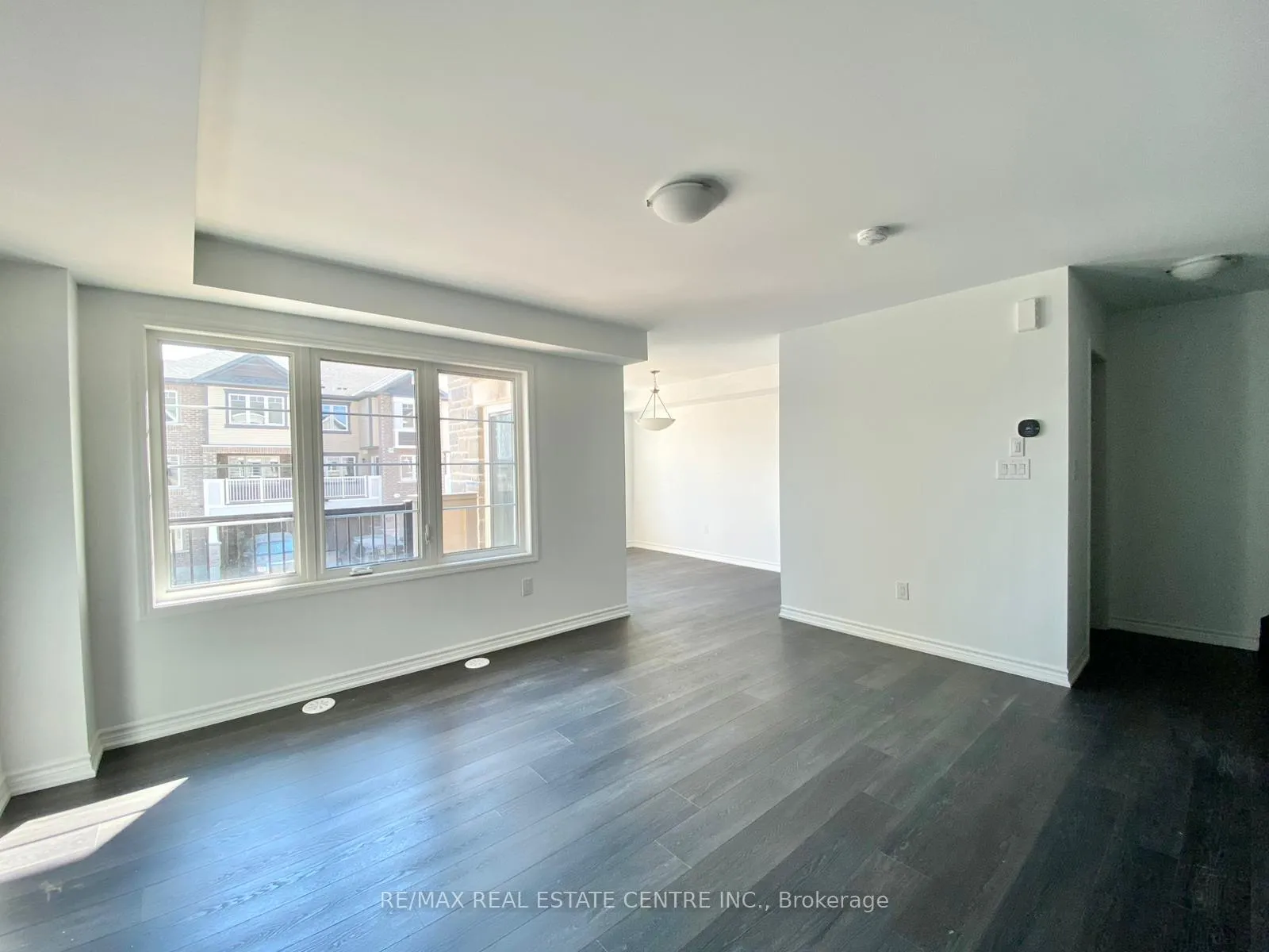 Photo 13 of 1273 Hop Place, Milton, Cobban — HOMEH