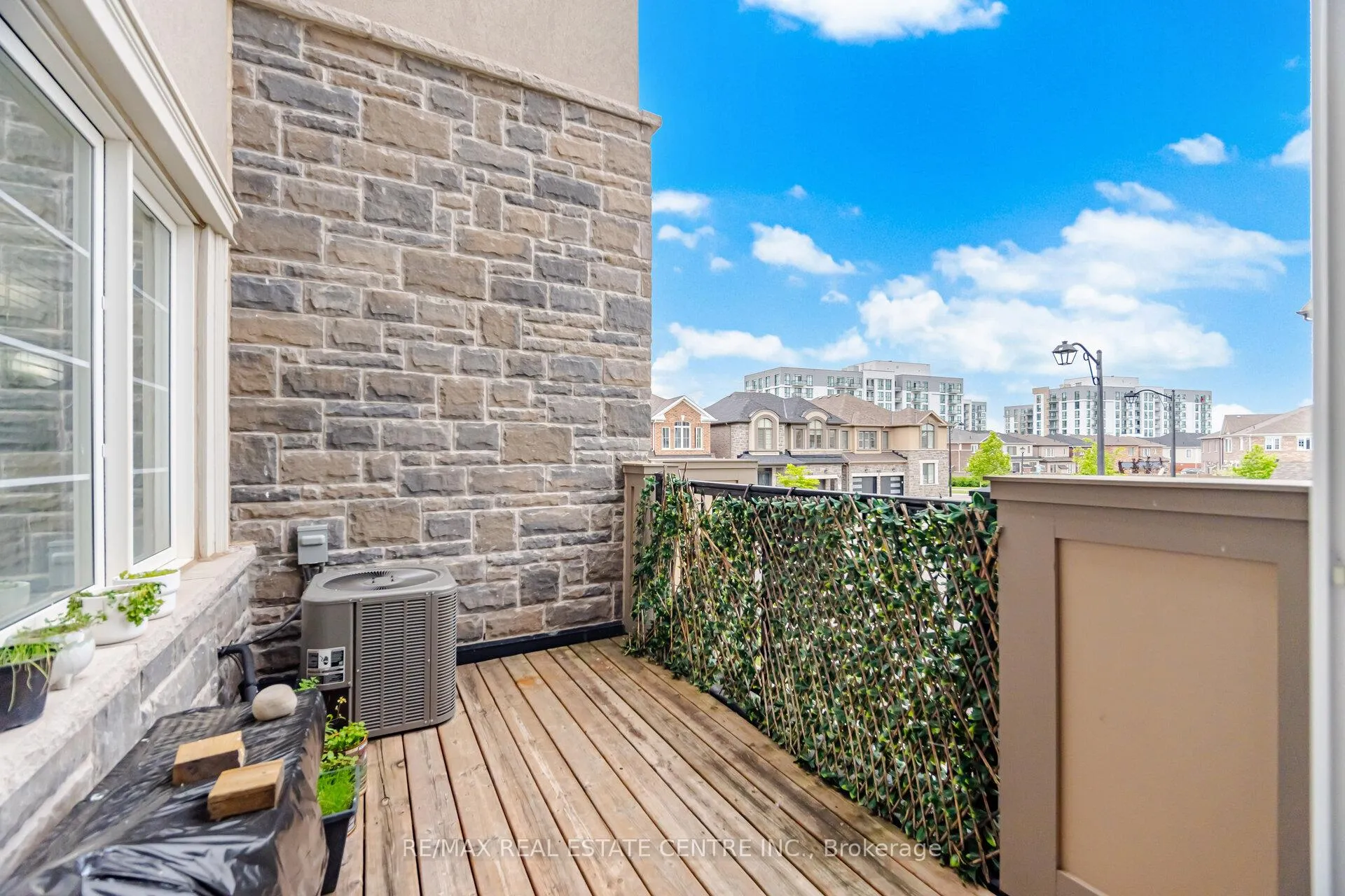 Photo 36 of 1273 Hop Place, Milton, Cobban — HOMEH