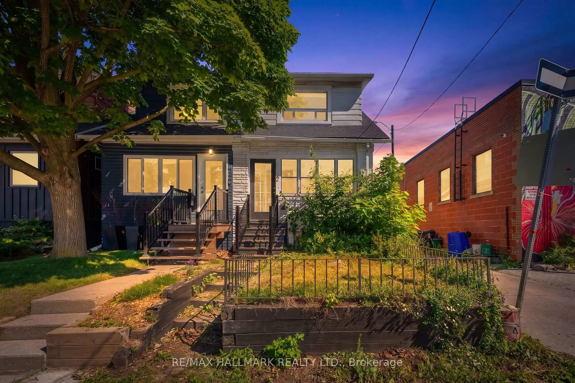 Photo 1 of 2 Amherst Avenue, Toronto, Oakwood Village — HOMEH