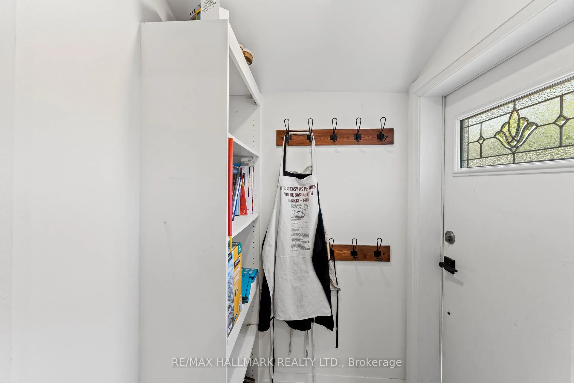 Photo 16 of 2 Amherst Avenue, Toronto, Oakwood Village — HOMEH