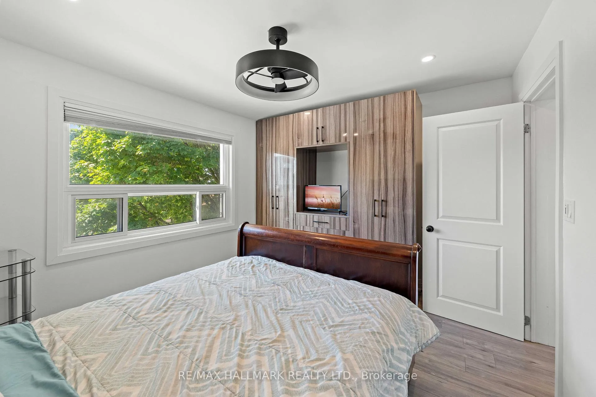Photo 18 of 2 Amherst Avenue, Toronto, Oakwood Village — HOMEH