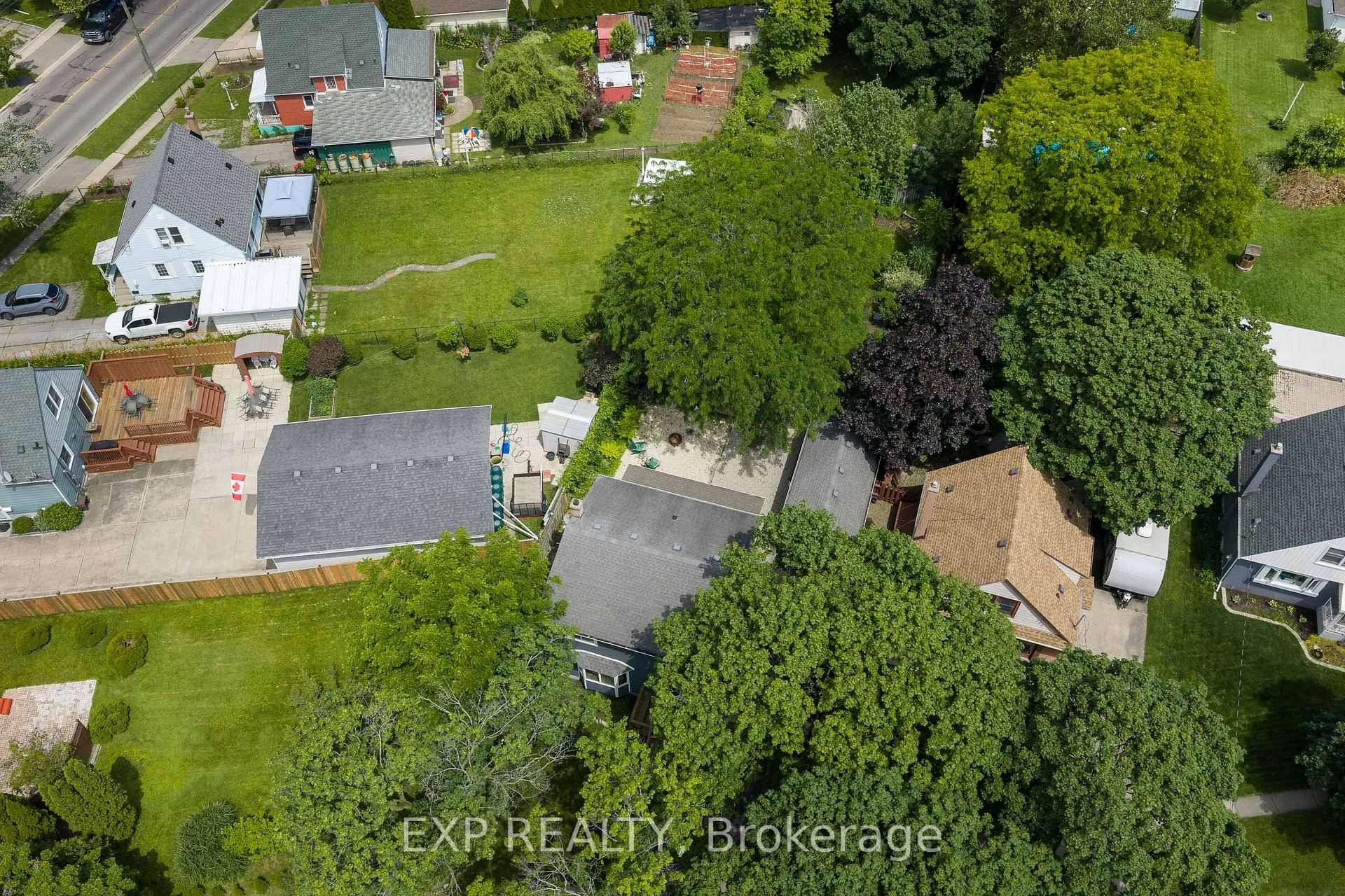 Photo 47 of 3 Winnifred Avenue, St. Catharines, Carlton/Bunting — HOMEH
