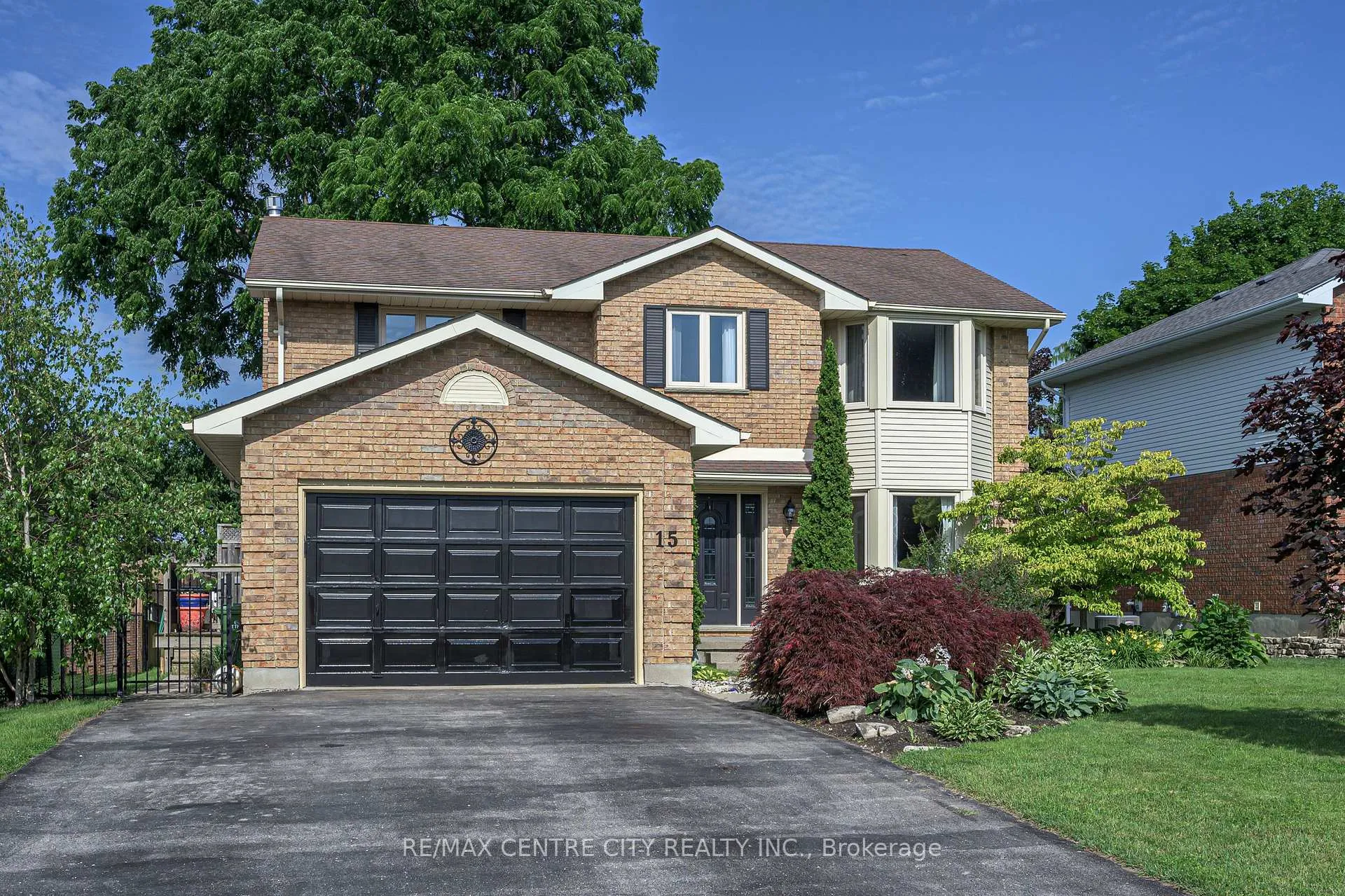 Photo 2 of 15 Cavanaugh Crescent, St. Thomas — HOMEH