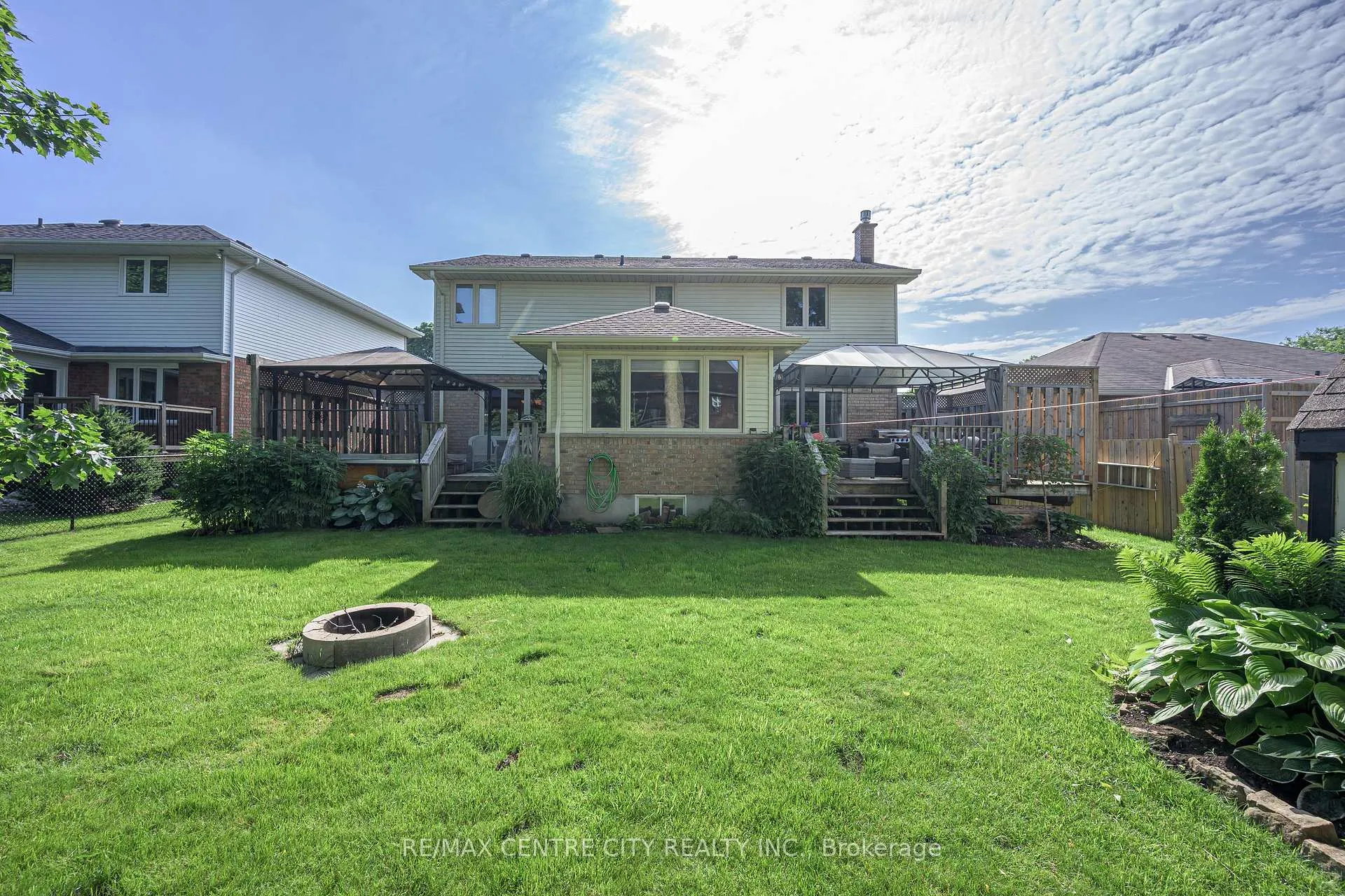 Photo 9 of 15 Cavanaugh Crescent, St. Thomas — HOMEH
