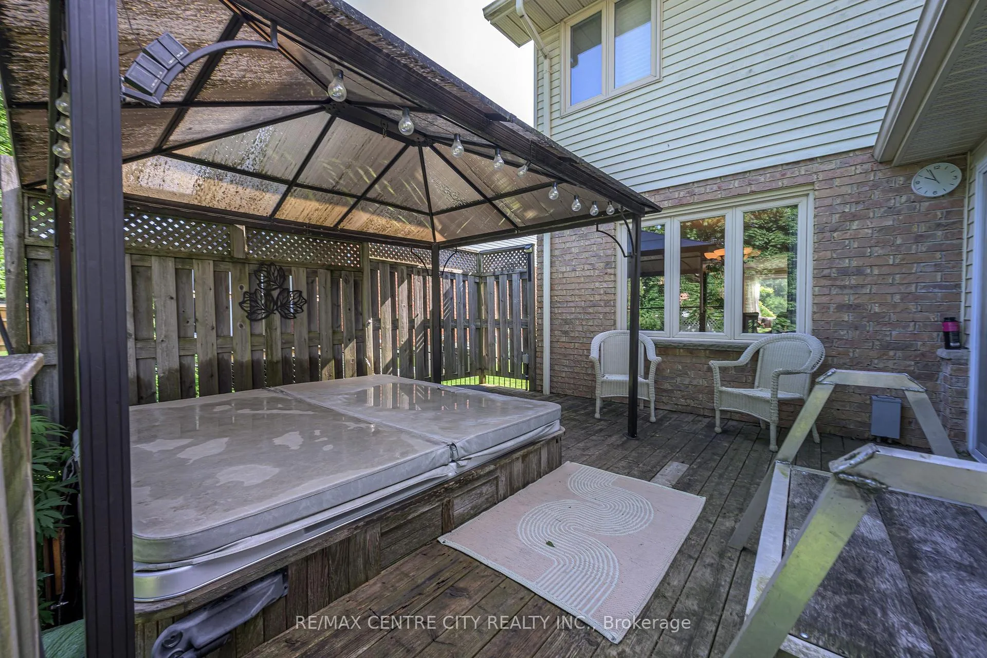 Photo 11 of 15 Cavanaugh Crescent, St. Thomas — HOMEH