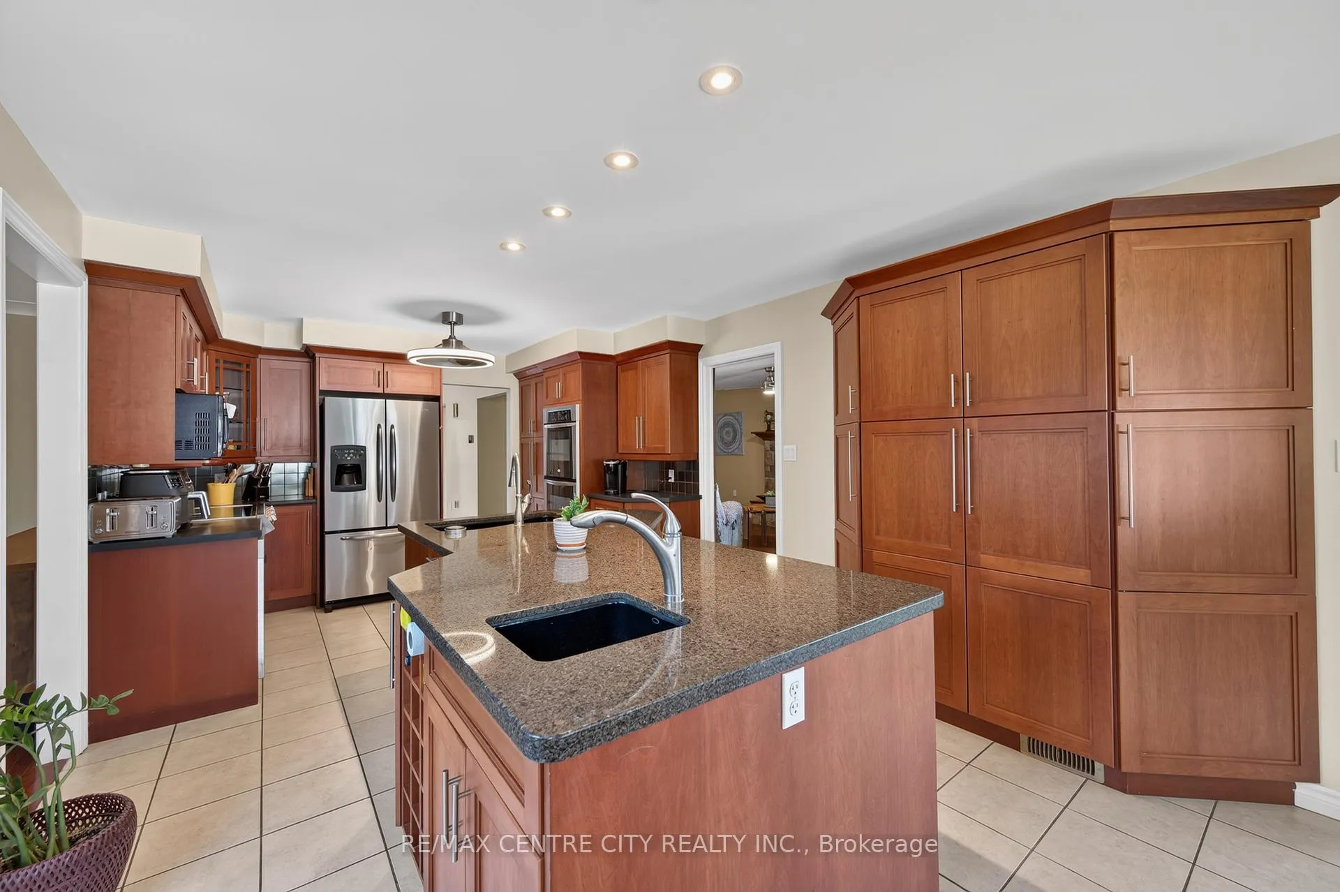 Photo 23 of 15 Cavanaugh Crescent, St. Thomas — HOMEH