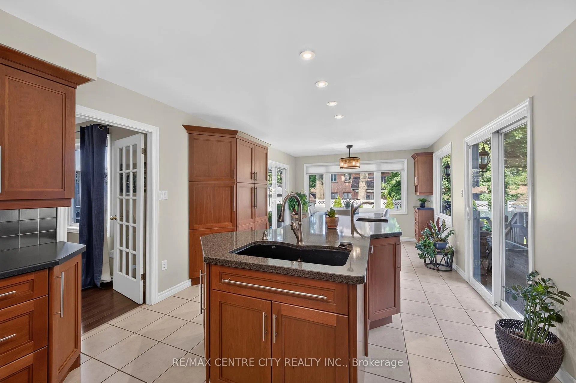 Photo 25 of 15 Cavanaugh Crescent, St. Thomas — HOMEH