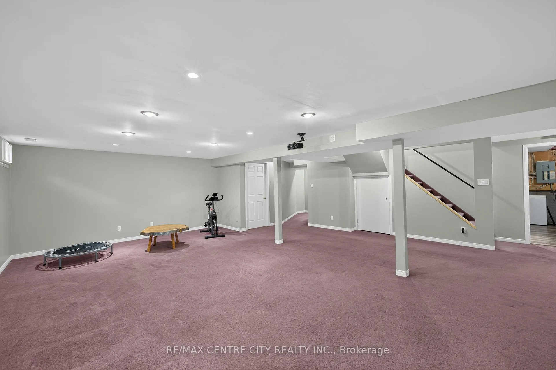 Photo 40 of 15 Cavanaugh Crescent, St. Thomas — HOMEH
