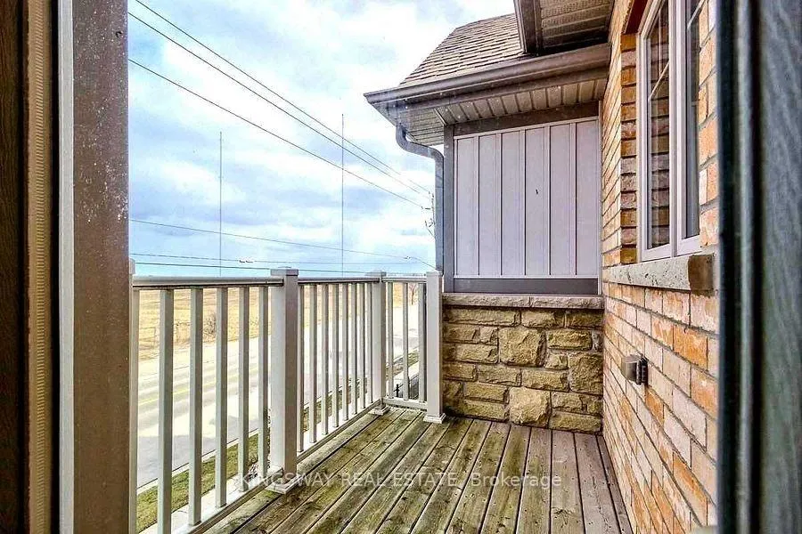 Photo 9 of Unit 5, 7 Lakelawn Road, Grimsby, Grimsby Beach — HOMEH