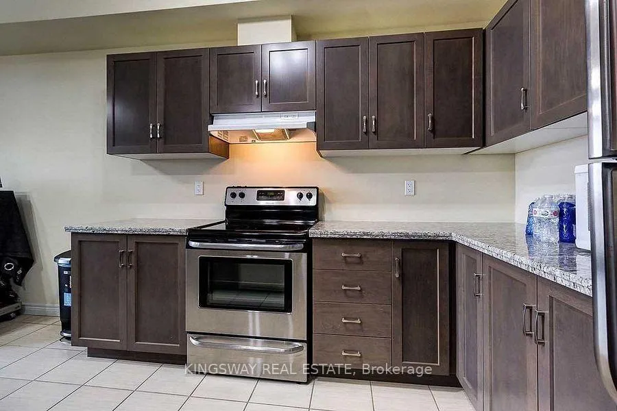 Photo 18 of Unit 5, 7 Lakelawn Road, Grimsby, Grimsby Beach — HOMEH