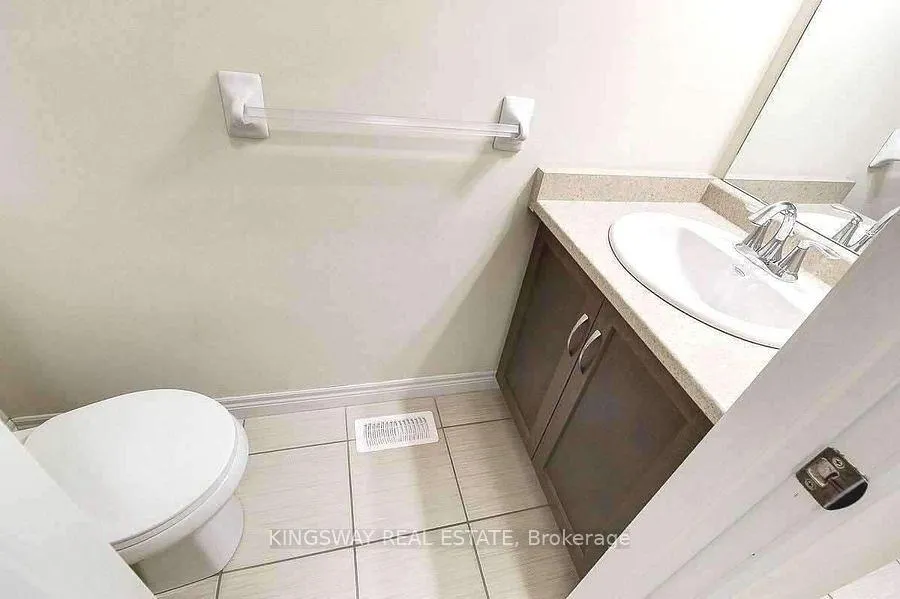 Photo 19 of Unit 5, 7 Lakelawn Road, Grimsby, Grimsby Beach — HOMEH