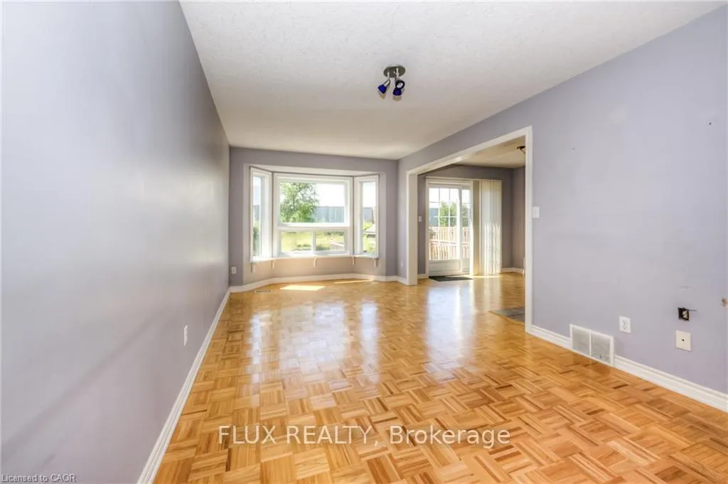 Photo 9 of 53 Wingfield Avenue, Stratford — HOMEH