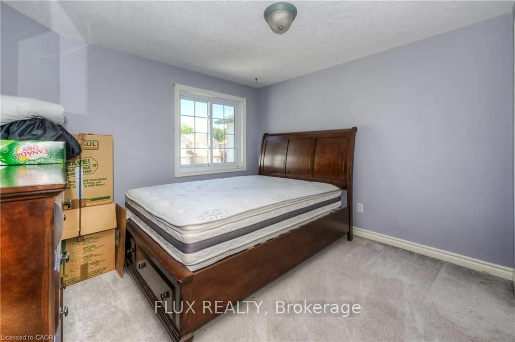 Photo 23 of 53 Wingfield Avenue, Stratford — HOMEH