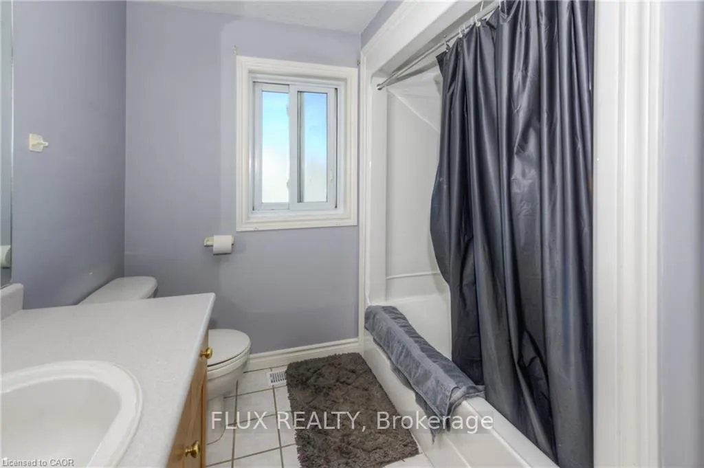 Photo 27 of 53 Wingfield Avenue, Stratford — HOMEH