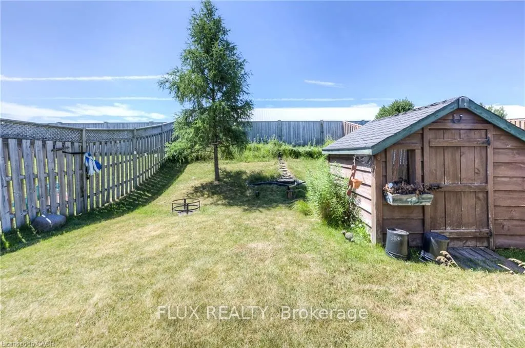 Photo 31 of 53 Wingfield Avenue, Stratford — HOMEH