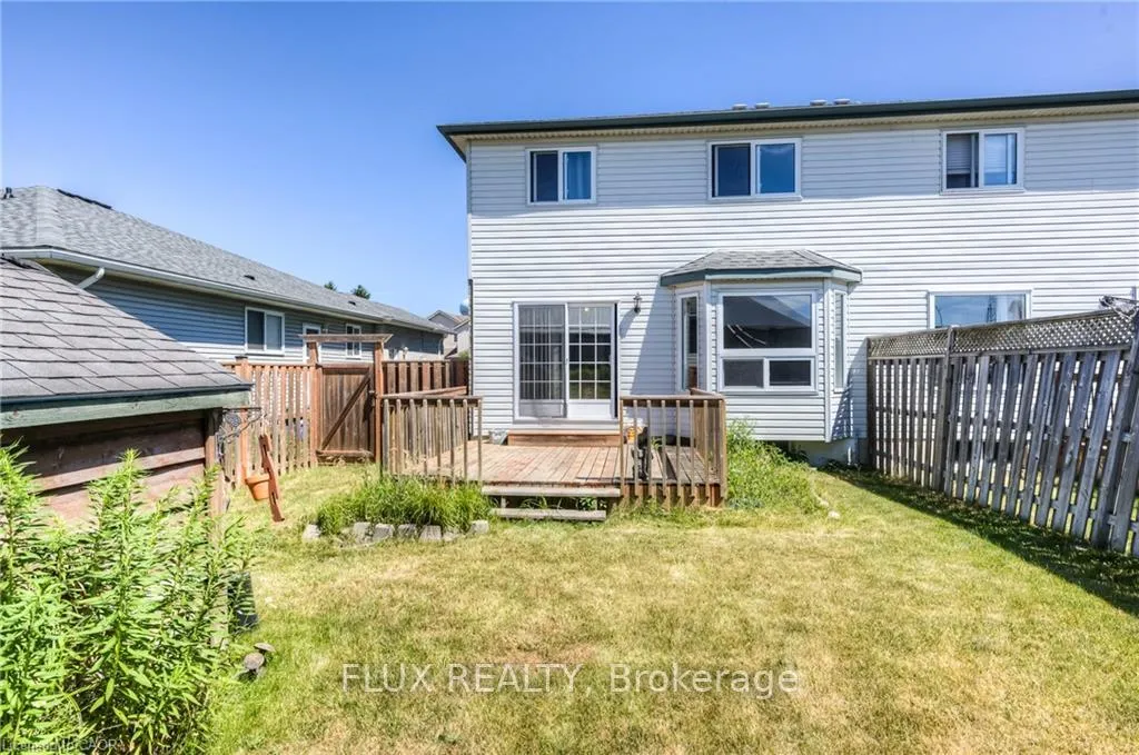 Photo 35 of 53 Wingfield Avenue, Stratford — HOMEH