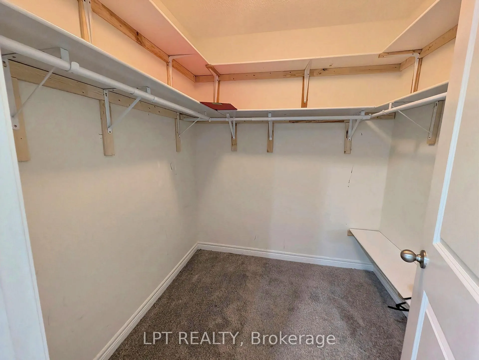 Photo 11 of 22 Dufay Road, Brampton, Northwest Brampton — HOMEH