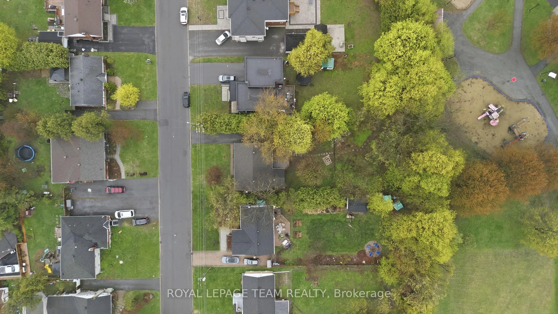 Photo 50 of 49 Crownhill Street, Ottawa, Beacon Hill South — HOMEH
