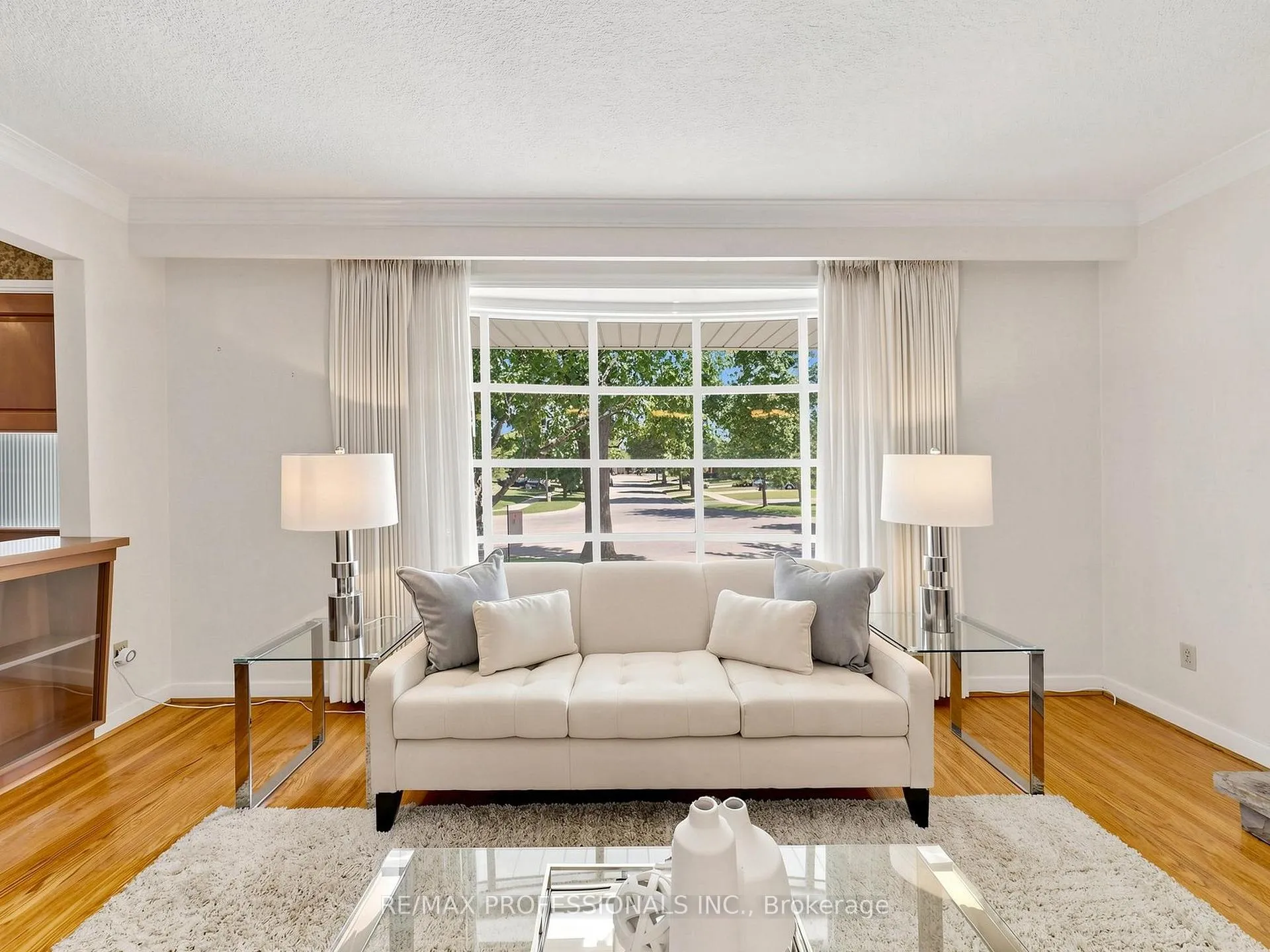 Photo 6 of 49 Laurelwood Crescent, Etobicoke, Willowridge-Martingrove-Richview — HOMEH