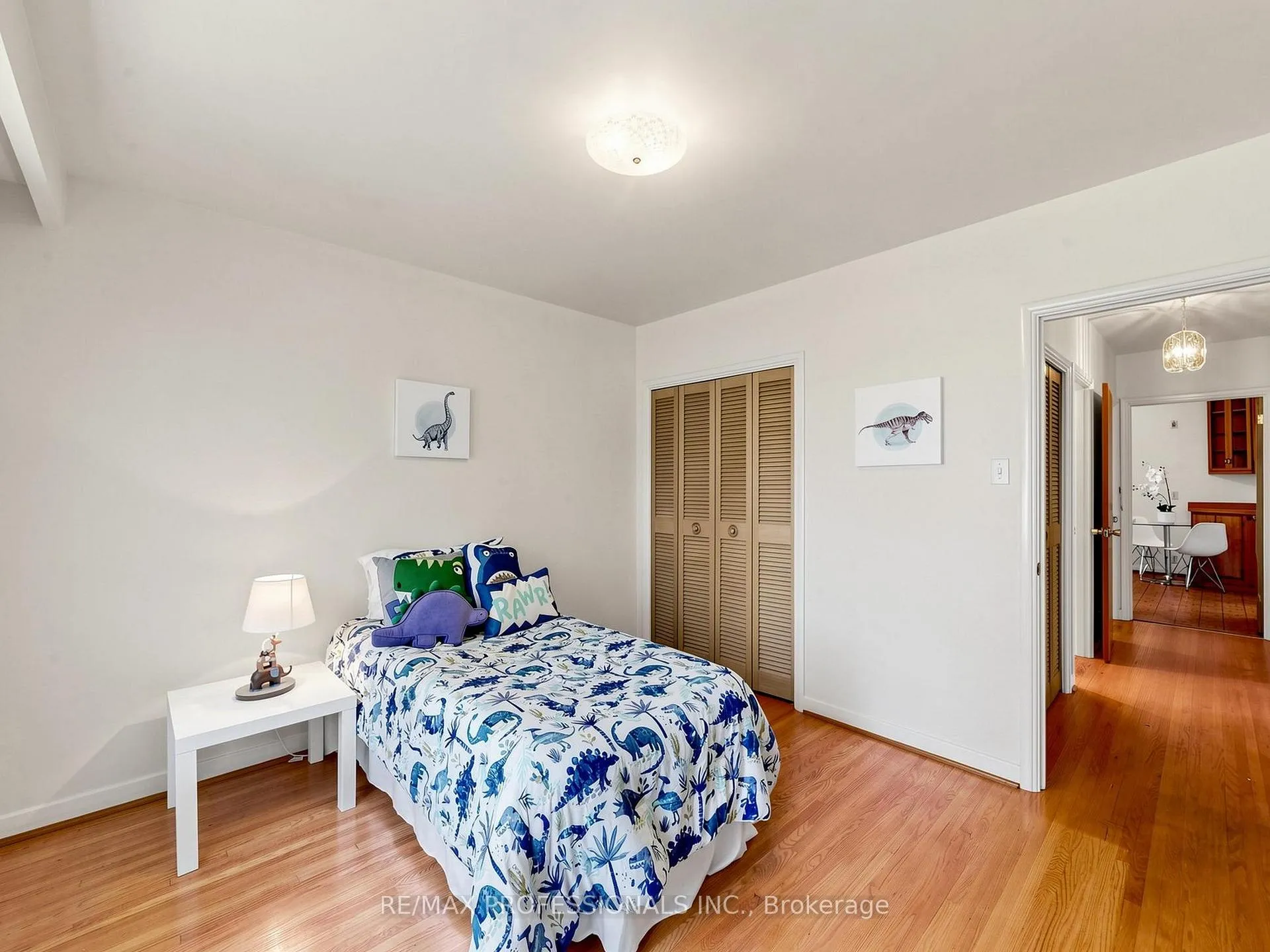 Photo 21 of 49 Laurelwood Crescent, Etobicoke, Willowridge-Martingrove-Richview — HOMEH