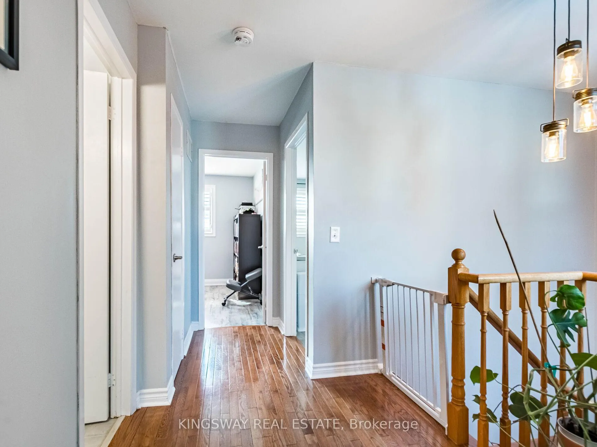 Photo 24 of 2442 Stefi Trail, Oakville, River Oaks — HOMEH