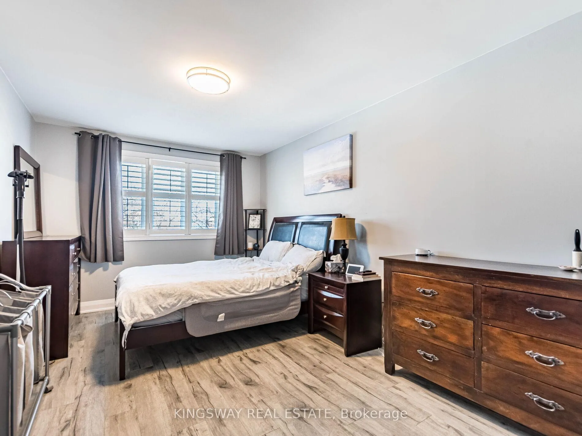 Photo 26 of 2442 Stefi Trail, Oakville, River Oaks — HOMEH