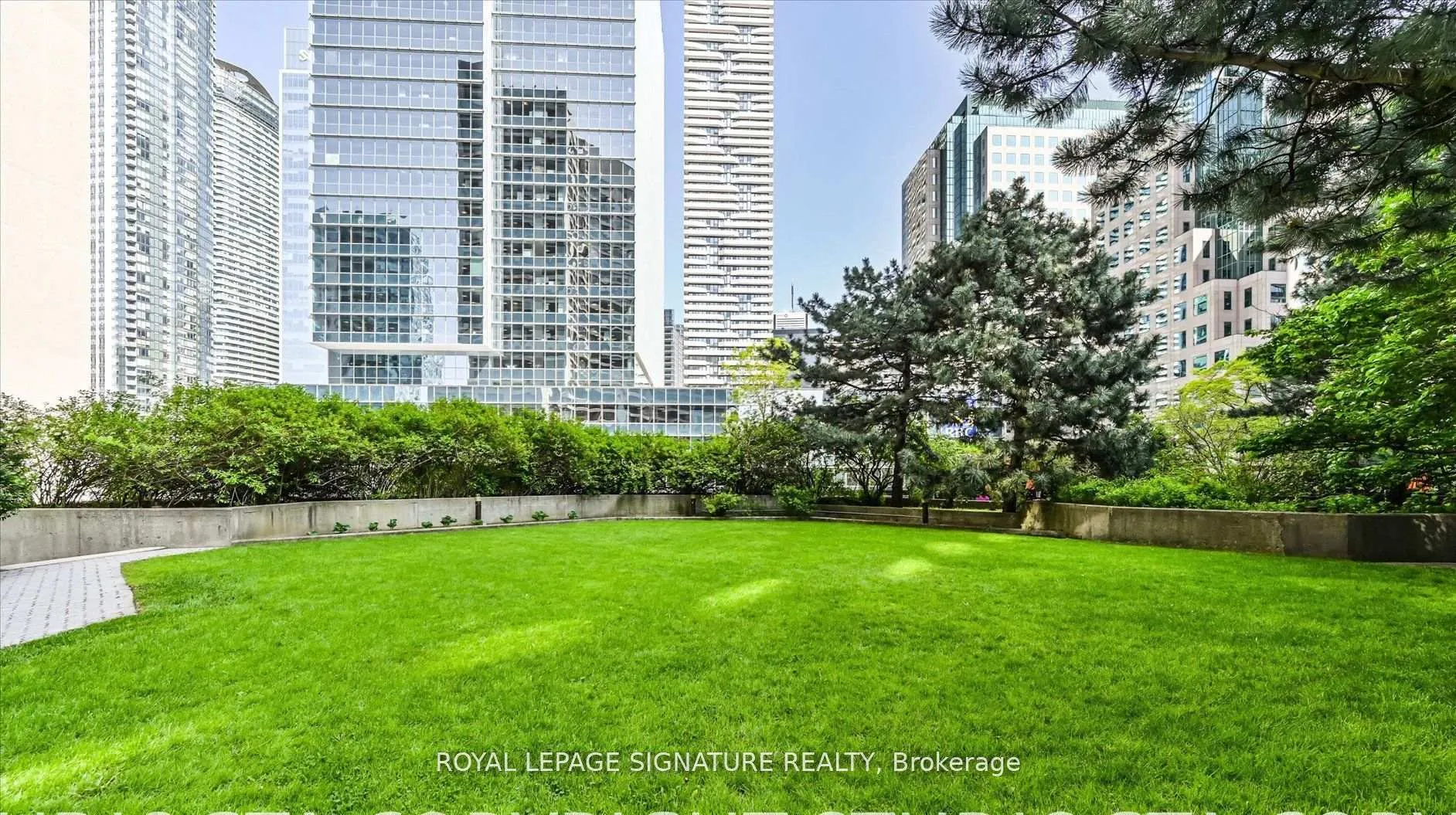 Photo 29 of Unit 1409, 65 Harbour Square, Toronto, Waterfront Communities — HOMEH