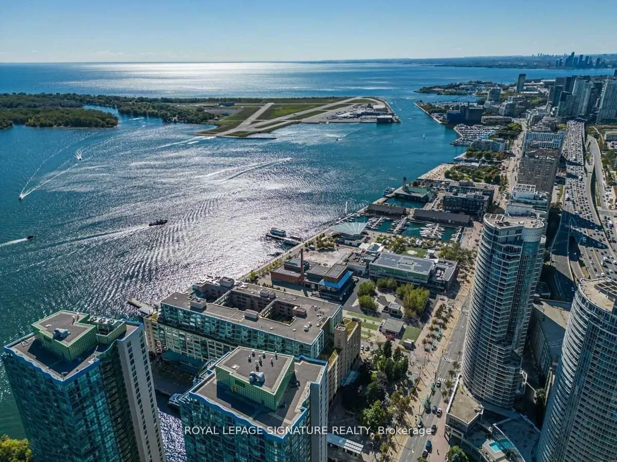Photo 31 of Unit 1409, 65 Harbour Square, Toronto, Waterfront Communities — HOMEH