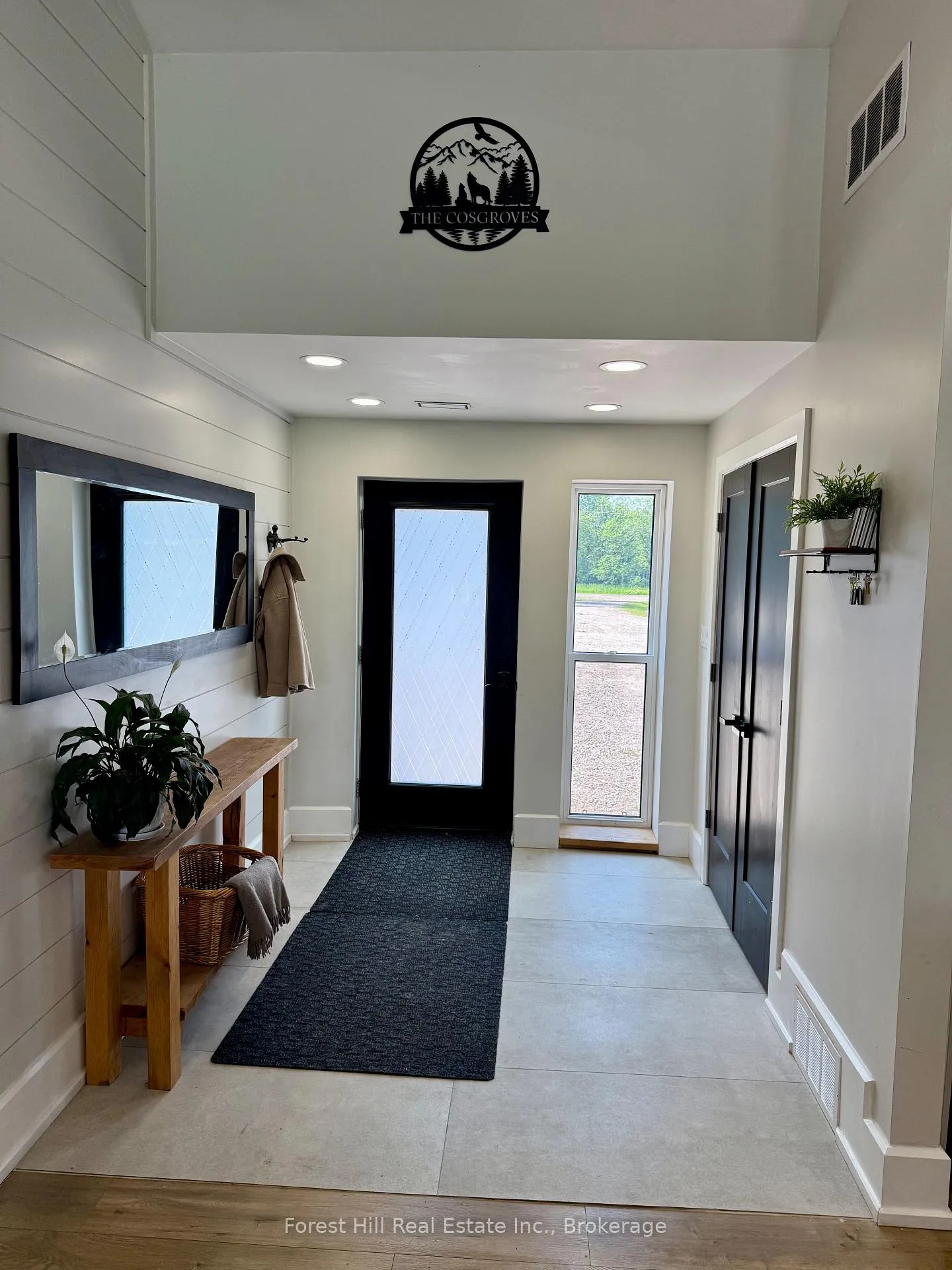 Photo 4 of 107 Hunt Line, Powassan — HOMEH