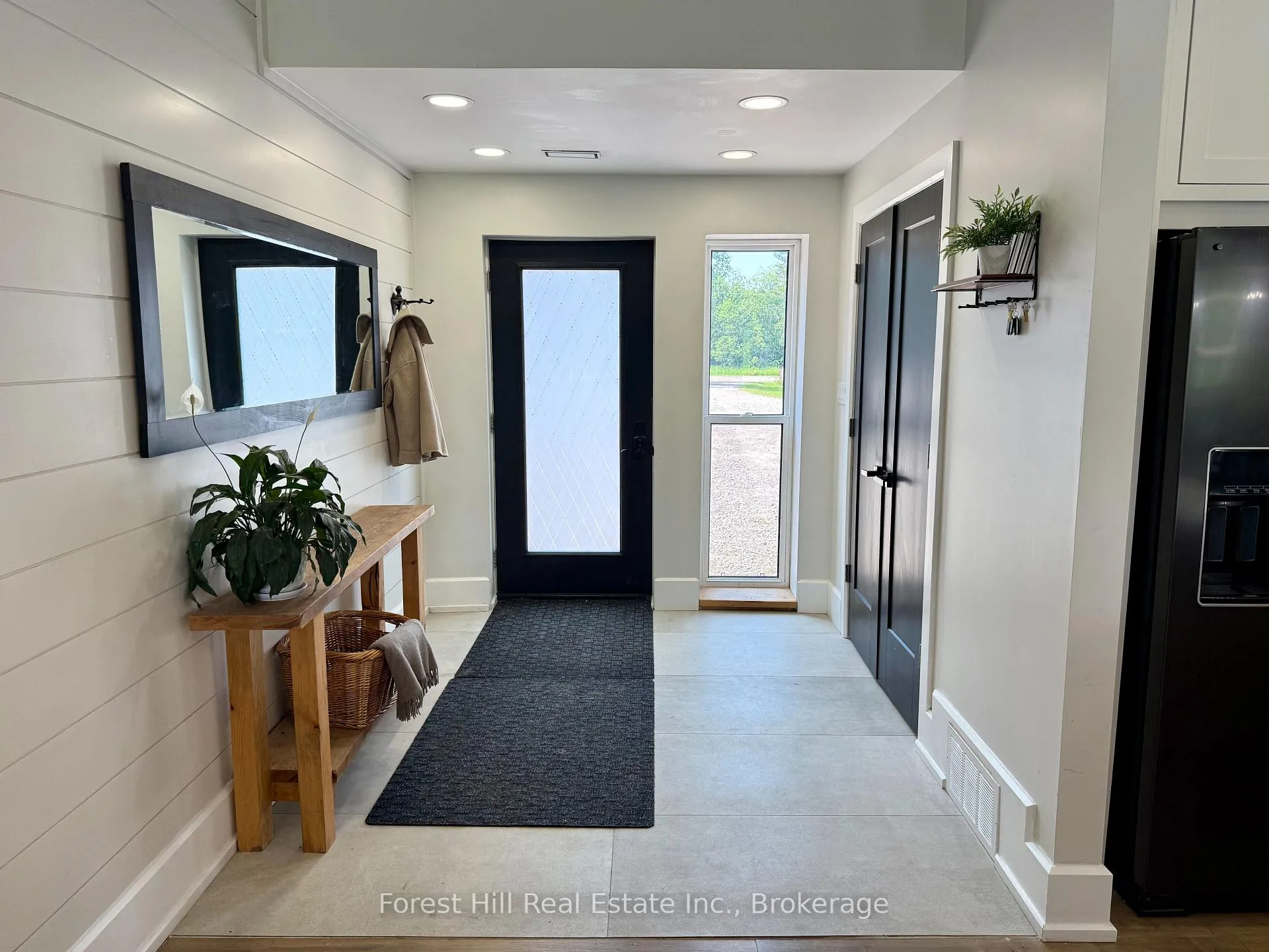 Photo 5 of 107 Hunt Line, Powassan — HOMEH