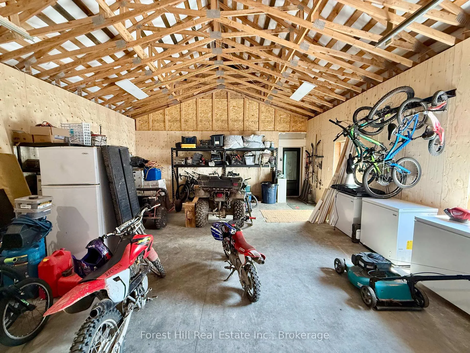 Photo 21 of 107 Hunt Line, Powassan — HOMEH