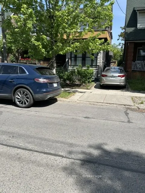 Photo 2 of 476 Strathmore Boulevard N, Toronto, Danforth — HOMEH