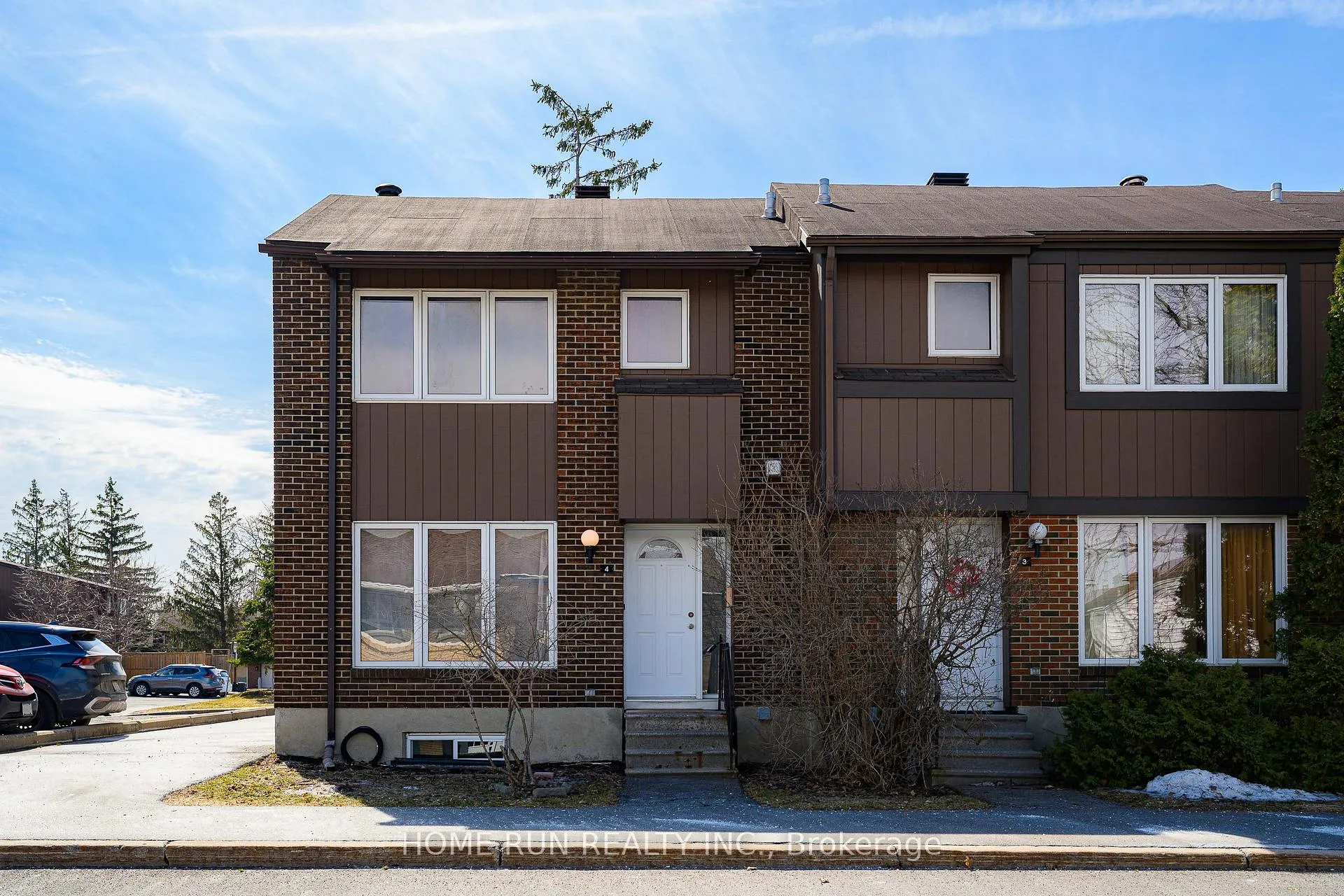 Photo 1 of Unit 4, 2111 Montreal Road, Ottawa, Beaconwood — HOMEH