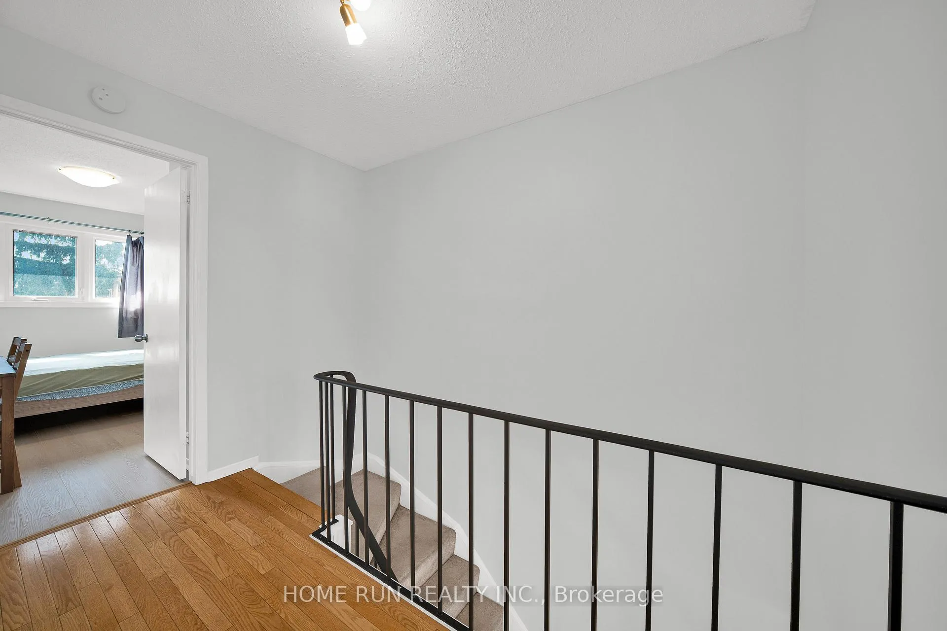Photo 22 of Unit 4, 2111 Montreal Road, Ottawa, Beaconwood — HOMEH